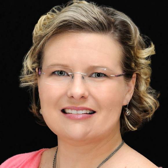 Meet your Posher, Jennifer - Picture 1 of 1